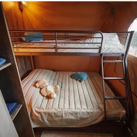 Campingplads Tente Accueillant Animaux - 5 Pers. - Api-1-52-2327 *