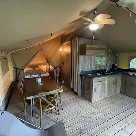 Tente Accueillant Animaux - 5 Pers. - Api-1-52-2327 Campingplads La Chapelle-Aubareil