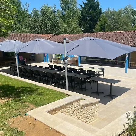Tente Accueillant Animaux - 5 Pers. - Api-1-52-2327 Campingplads *